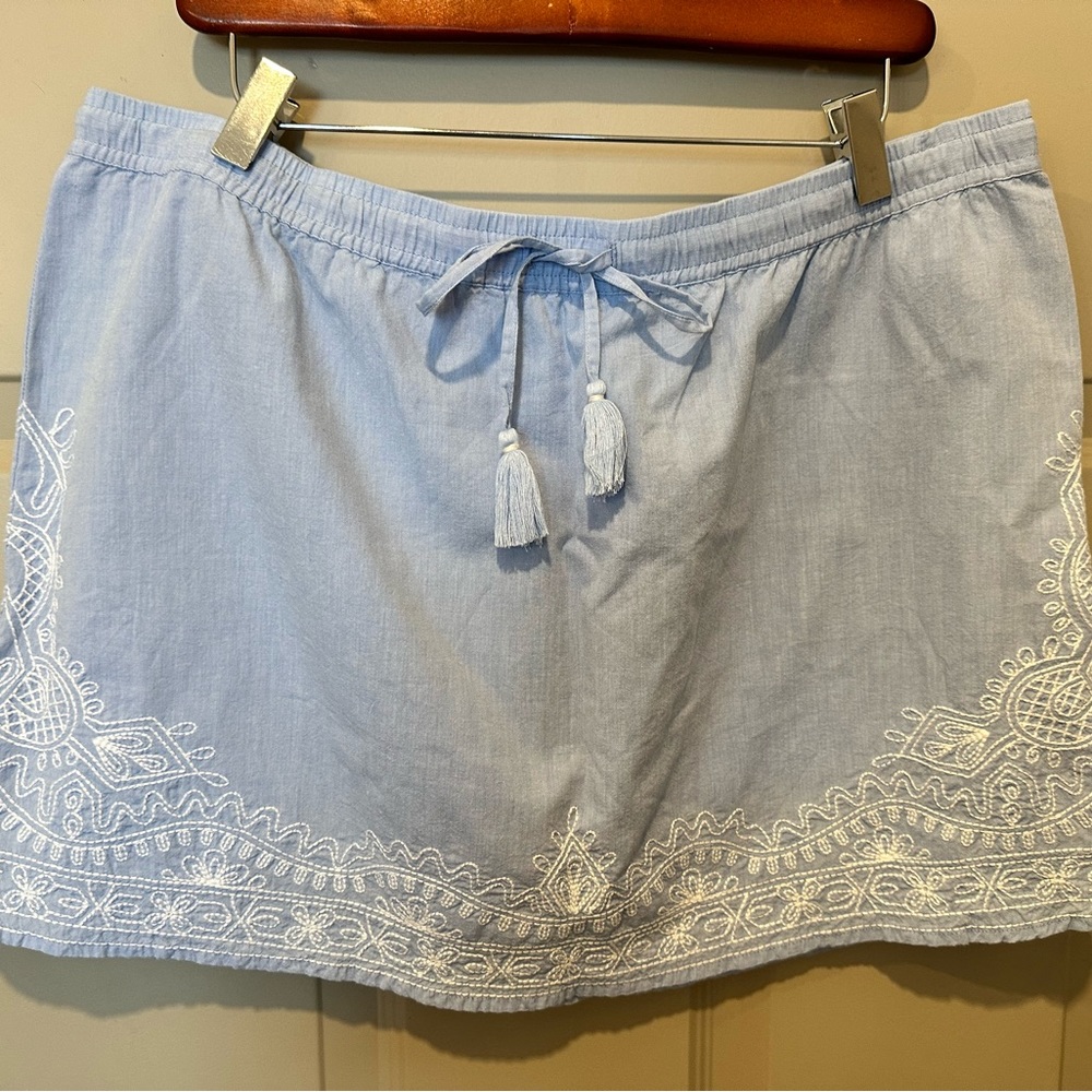 NWT* vineyard vines Shell Flower Embroidered Skirt